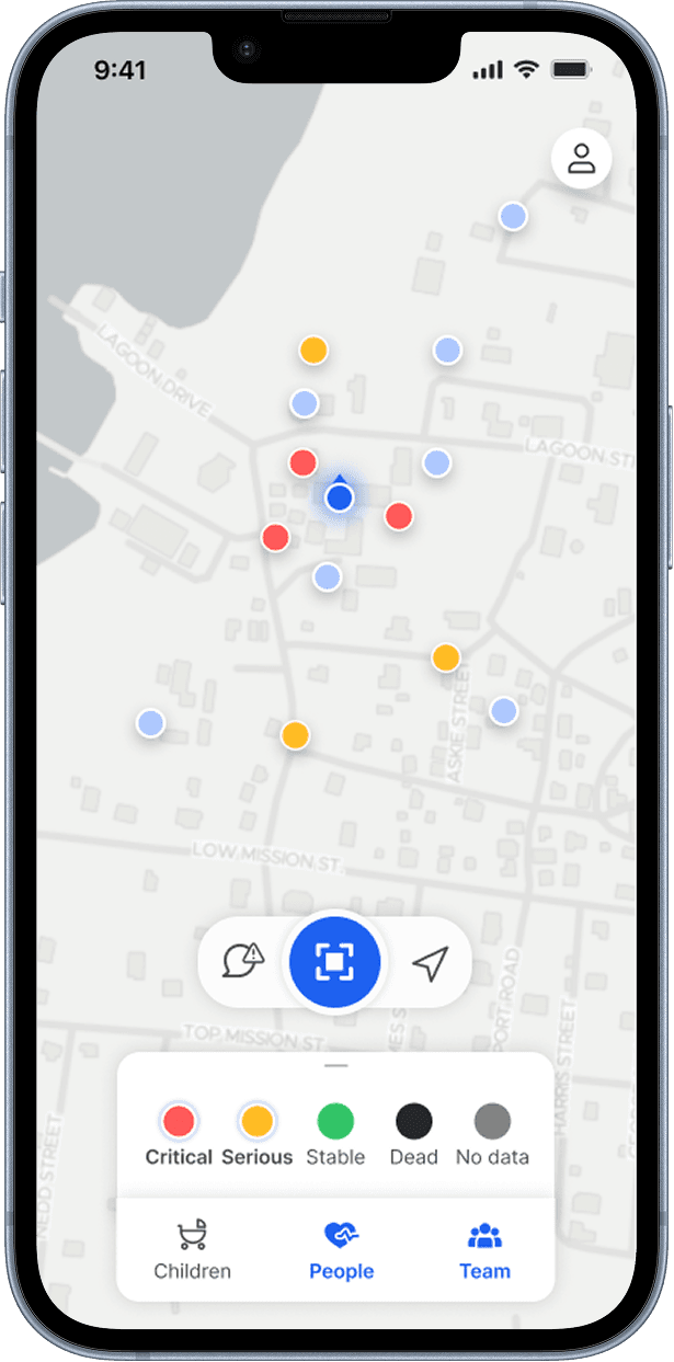 Rescuer app — full triage map view, children filter.